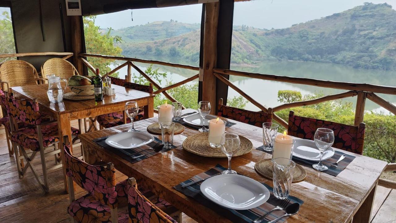 Mwamba Kelele Lodge Fort Portal Exterior foto